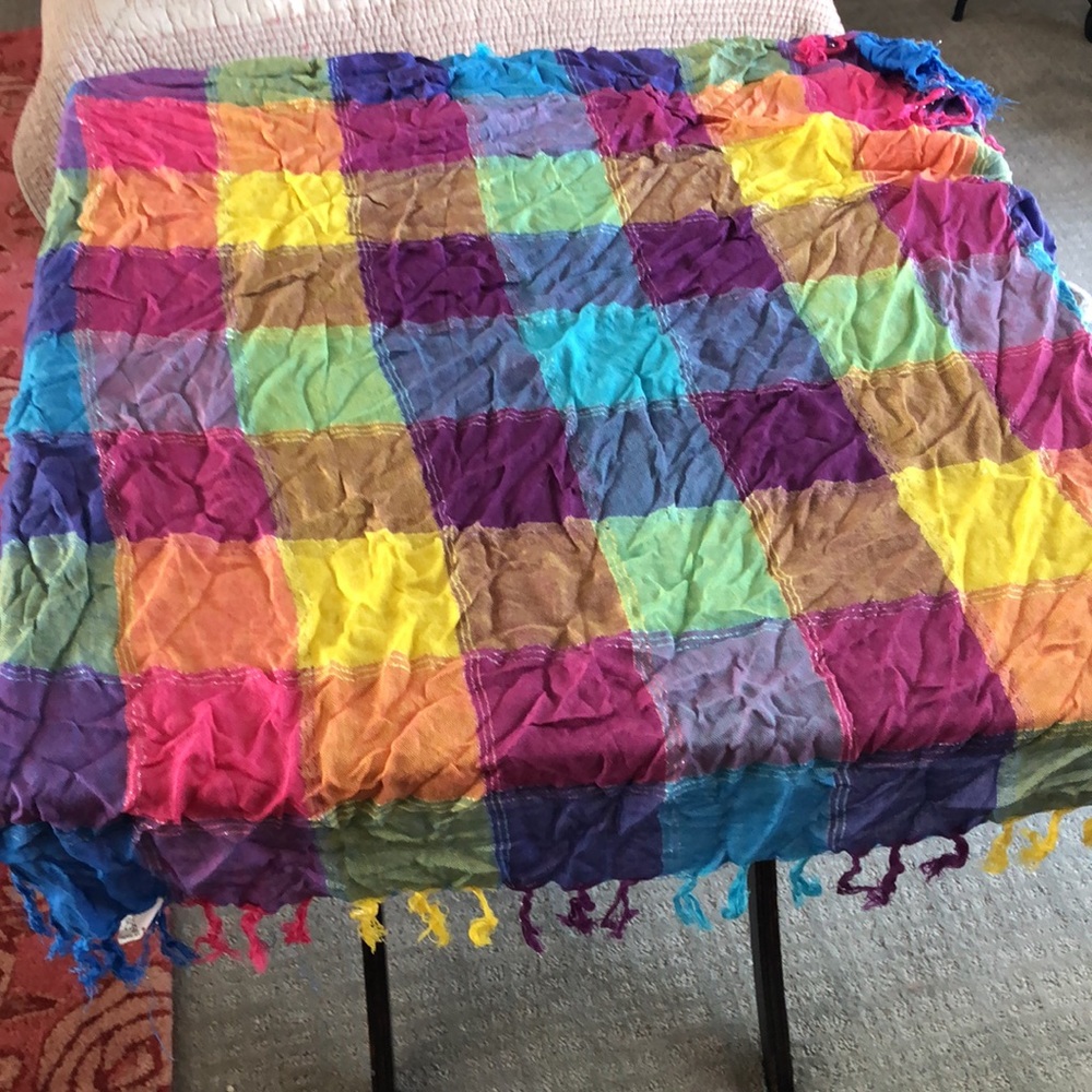Colorful scarf - Picture 2 of 3
